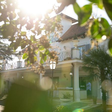 Villa Strampelli Pomezia Zewnętrze zdjęcie