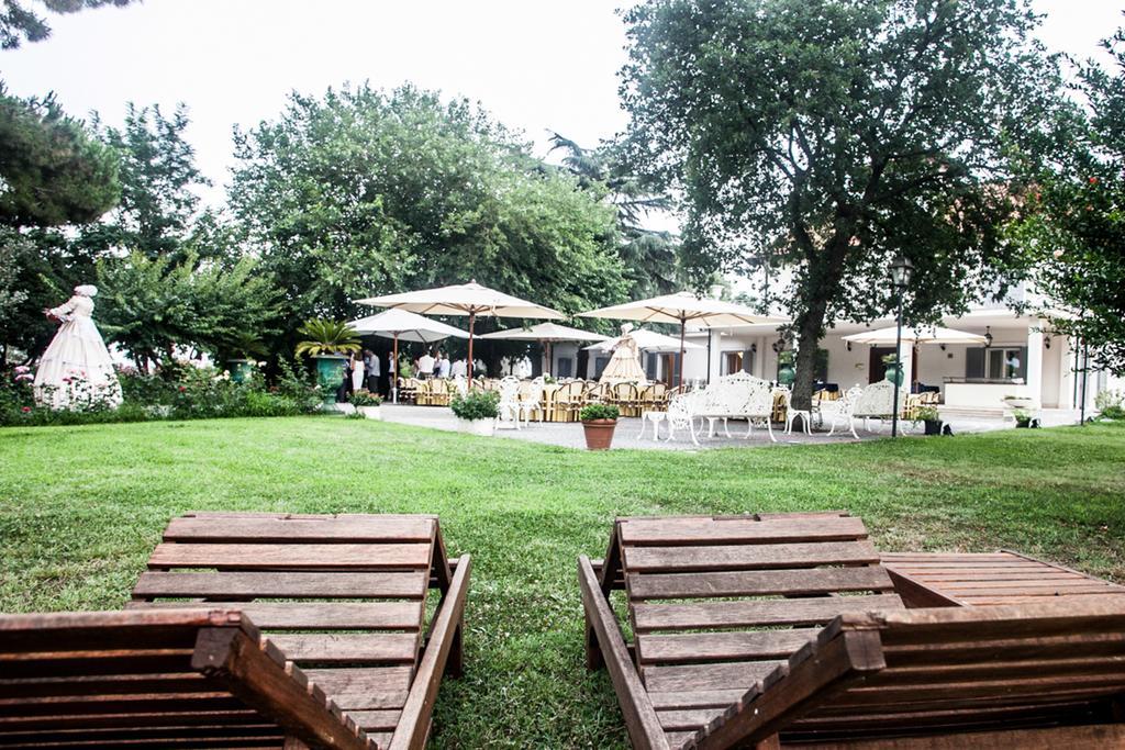 Villa Strampelli Pomezia Zewnętrze zdjęcie